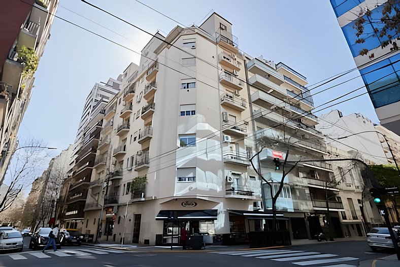 Cozy 3BR apartment in the heart of Recoleta